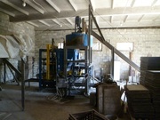 ПРОДАМ ЛИНИЮ ПО ПРОИЗВОДСТВУ ШЛАКОБЛОКА