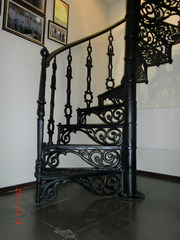 Металлические лестницы, кованные, винтовые, перила.