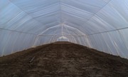Строительство и монтаж арочных теплиц под пленку